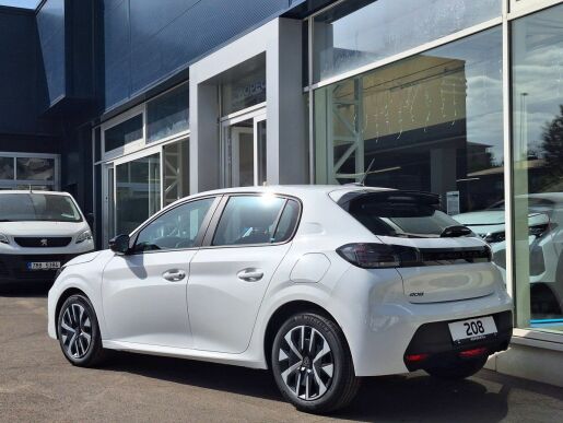 Peugeot 208 STYLE 1.2 PT 100K MAN6