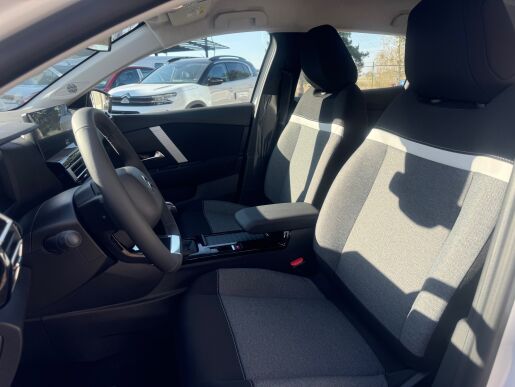 Citroën C4 YOU 1.2 PureTech 100k MAN6 + KAMERA