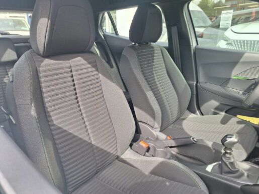 Peugeot 2008 STYLE 1.2 PT 100K MAN6