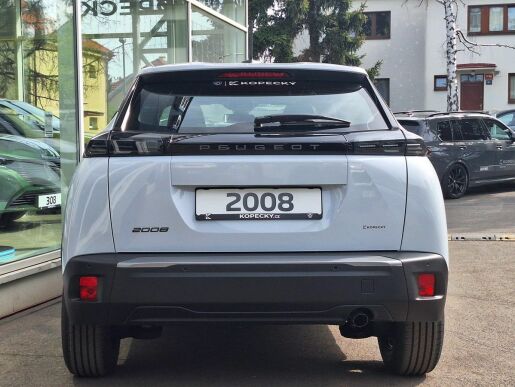Peugeot 2008 STYLE 1.2 PT 100K MAN6