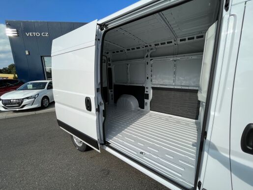 Peugeot Boxer 3500 L2H2 HDi 140k MAN6