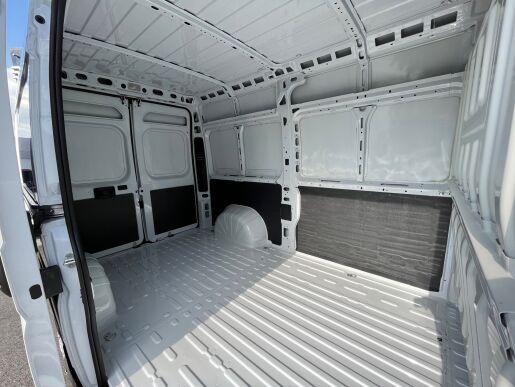 Peugeot Boxer 3500 L2H2 2,2 HDi 140k MAN6