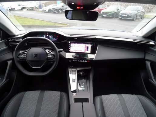 Peugeot 408 ALLURE PACK 1.2 PT 130k EAT8