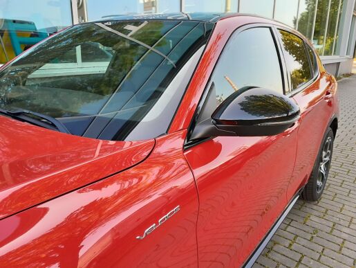 Alfa Romeo Stelvio Veloce 4x4 2,0 280PS