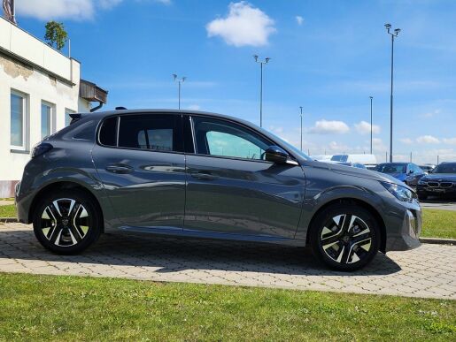 Peugeot 208 ALLURE 1,2 PT 100k M6