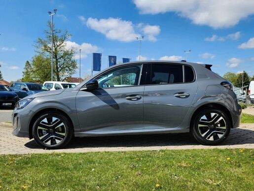 Peugeot 208 ALLURE 1,2 PT 100k M6