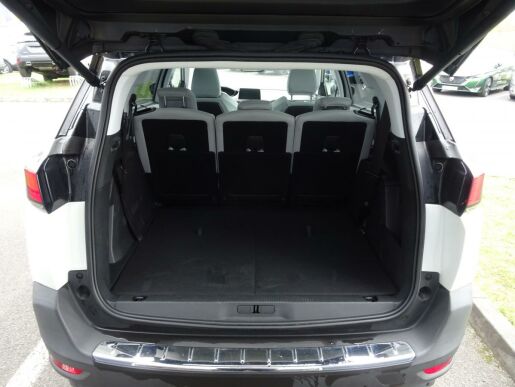 Peugeot 5008 ALLURE 1.5BHDi 130k MAN6