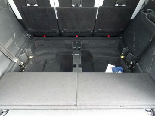 Peugeot 5008 ALLURE 1.5BHDi 130k MAN6