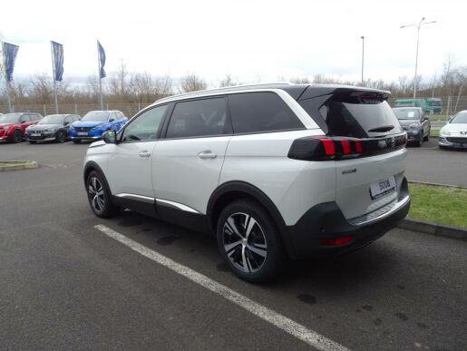 Peugeot 5008 ALLURE 1.5BHDi 130k MAN6 sv.in