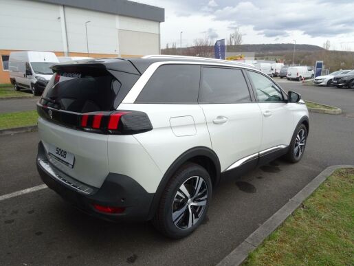 Peugeot 5008 ALLURE 1.5BHDi 130k MAN6