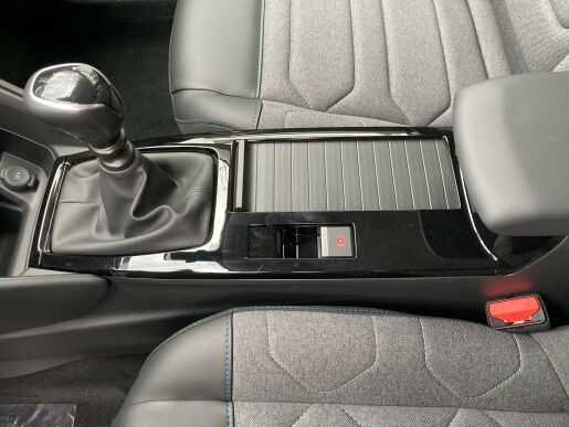Citroën C4 1.2 PureTech 130 S&S MAN6 FEEL PACK