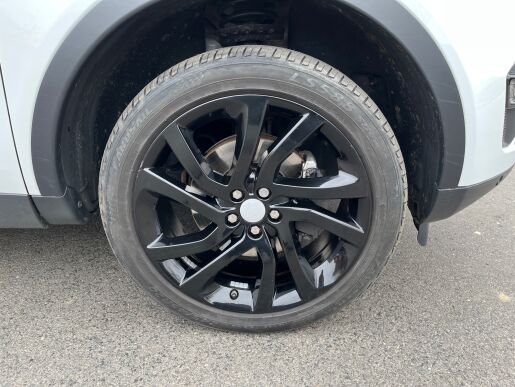 Land Rover Discovery Sport 2.0 l TD4 150k HSE 4WD