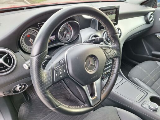 Mercedes-Benz GLA 2,2 CDI  200 CZ 4Matic