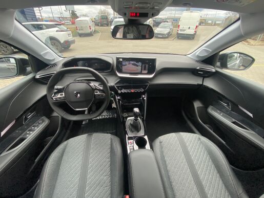Peugeot 208 ALLURE PureTech 100 MAN6 - 0947