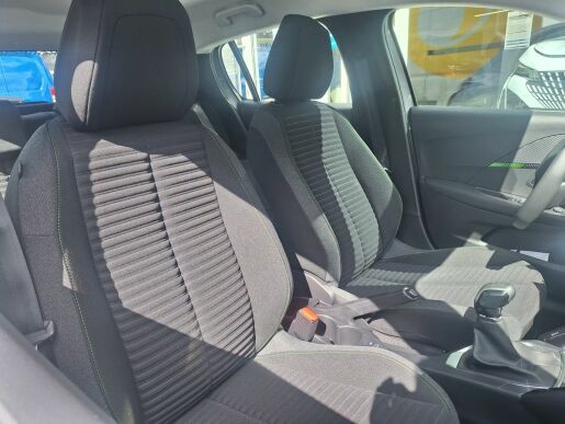Peugeot 208 SYTLE 1.2 PT 100K MAN6
