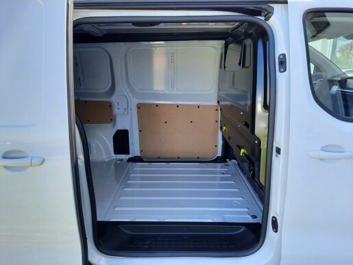 Peugeot Expert FG L2 2.0 BHDi 145k M6