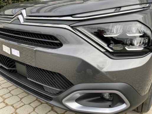 Citroën C4 X 1.2 PureTech 130 S&S EAT8 SHINE 