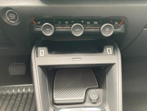Citroën C4 X 1.2 PureTech 130 S&S EAT8 SHINE 