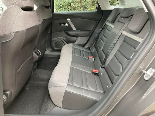 Citroën C4 X 1.2 PureTech 130 S&S EAT8 SHINE 