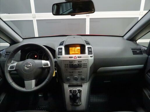 Opel Zafira 1,8 i 88kW Classic 7-míst