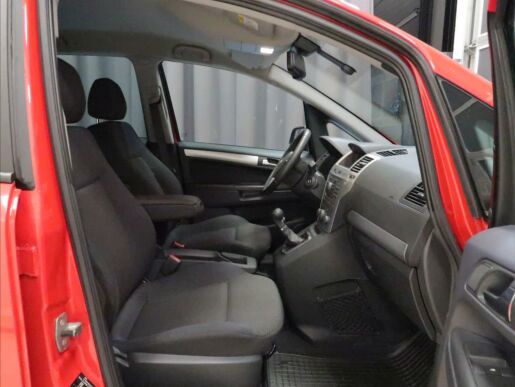 Opel Zafira 1,8 i 88kW Classic 7-míst