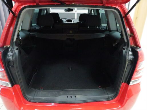 Opel Zafira 1,8 i 88kW Classic 7-míst