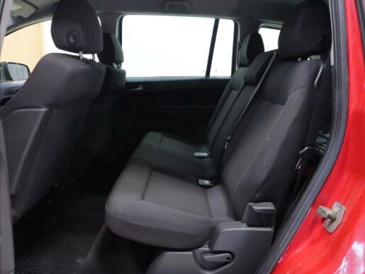 Opel Zafira 1,8 i 88kW Classic 7-míst