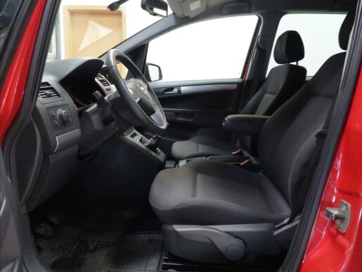 Opel Zafira 1,8 i 88kW Classic 7-míst
