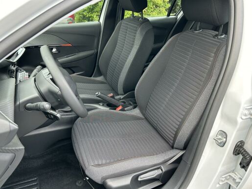 Peugeot 208 ACTIVE PACK PureTech MAN5