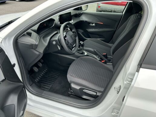 Peugeot 208 ACTIVE PACK PureTech MAN5