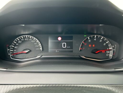 Peugeot 208 ACTIVE PACK PureTech MAN5